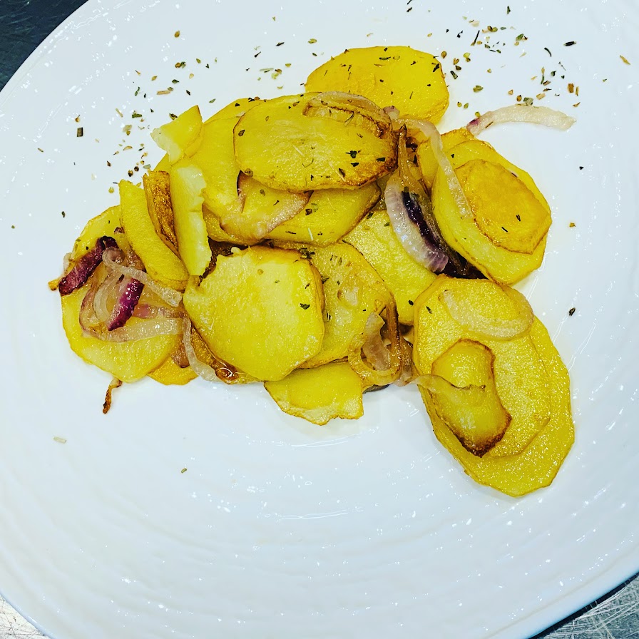 Patate e Cipolla Saltate in Padella